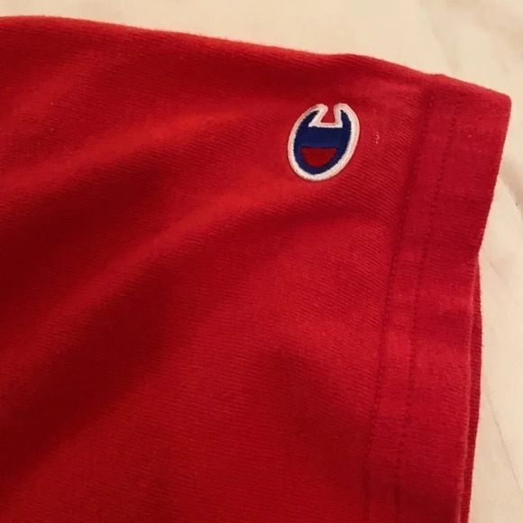 Champion red cropped T-shirt small - Picture 4 of 6